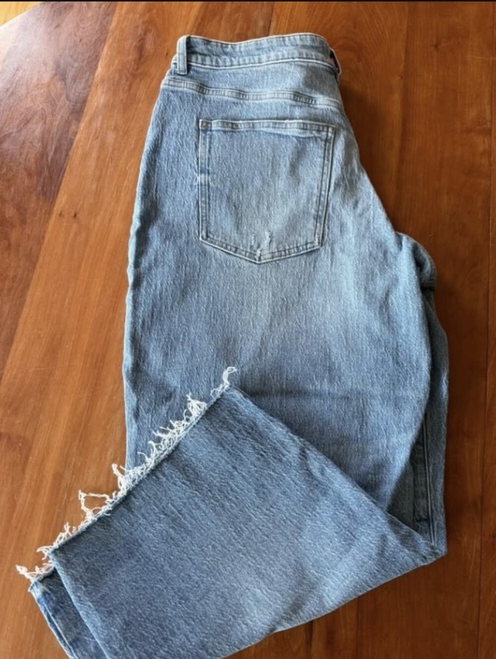 Madewell Light Blue Relaxed Jeans, NWT